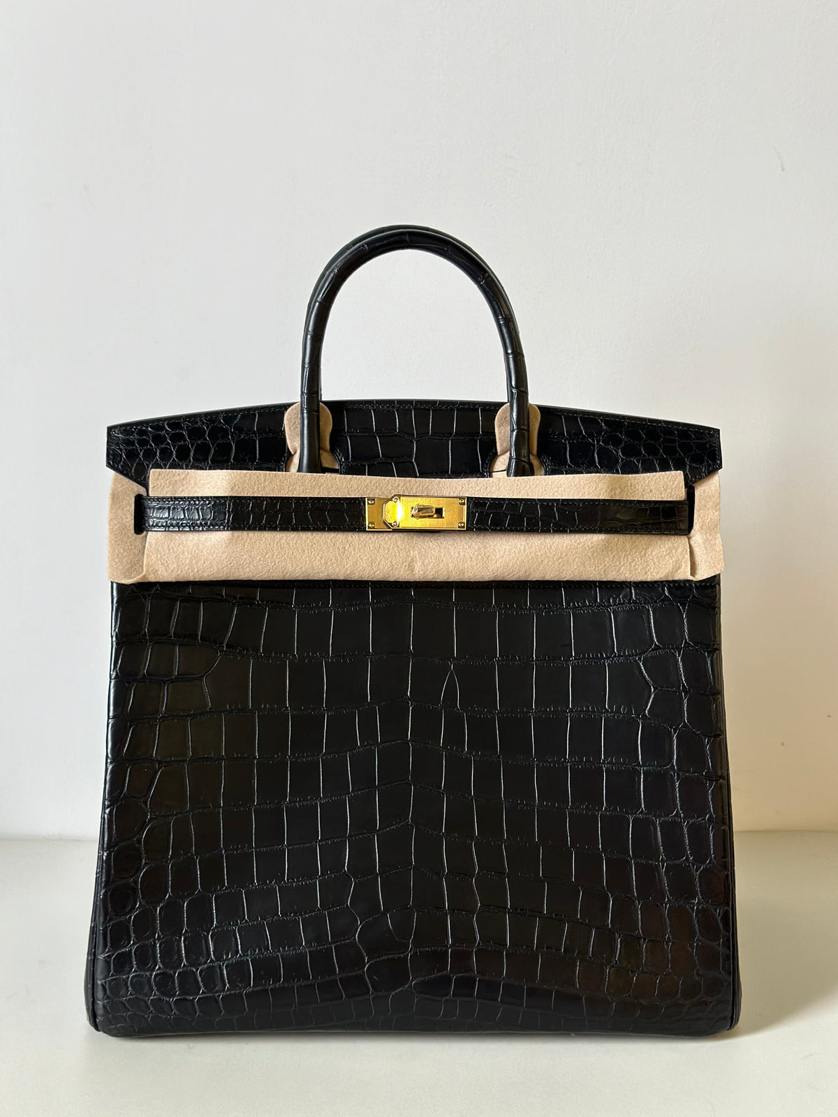 Preorder High Shiny Genuine Crocodile Skin Leather 40cm Oversized Padlock Tote Office Bags Biege
