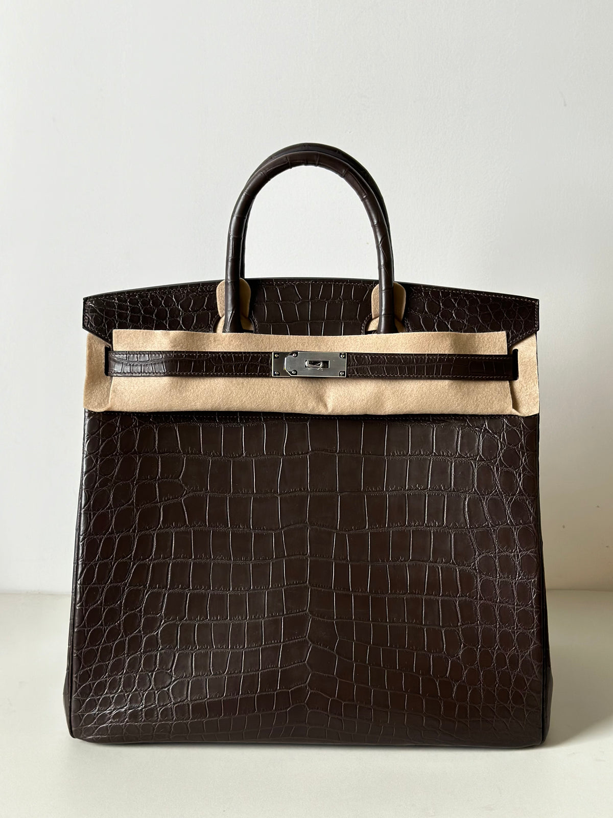 Preorder Genuine Nile Crocodile Skin Leather 45cm Oversized Padlock Business Handbags Office Bags