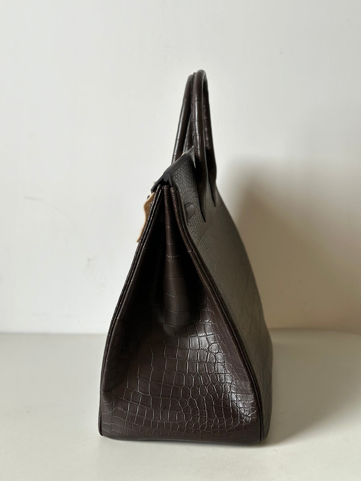 Preorder Genuine Nile Crocodile Skin Leather 45cm Oversized Padlock Business Handbags Office Bags