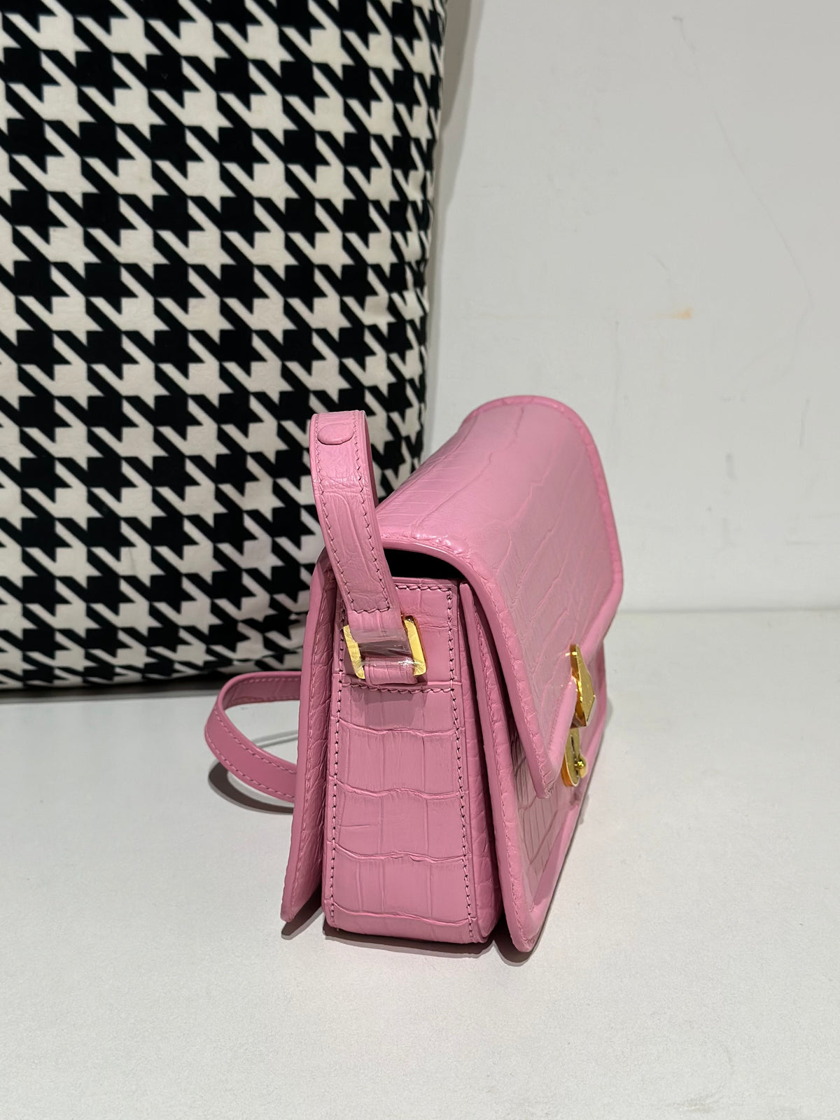 Crocodile Leather Shoulder Messenger Bag Pink