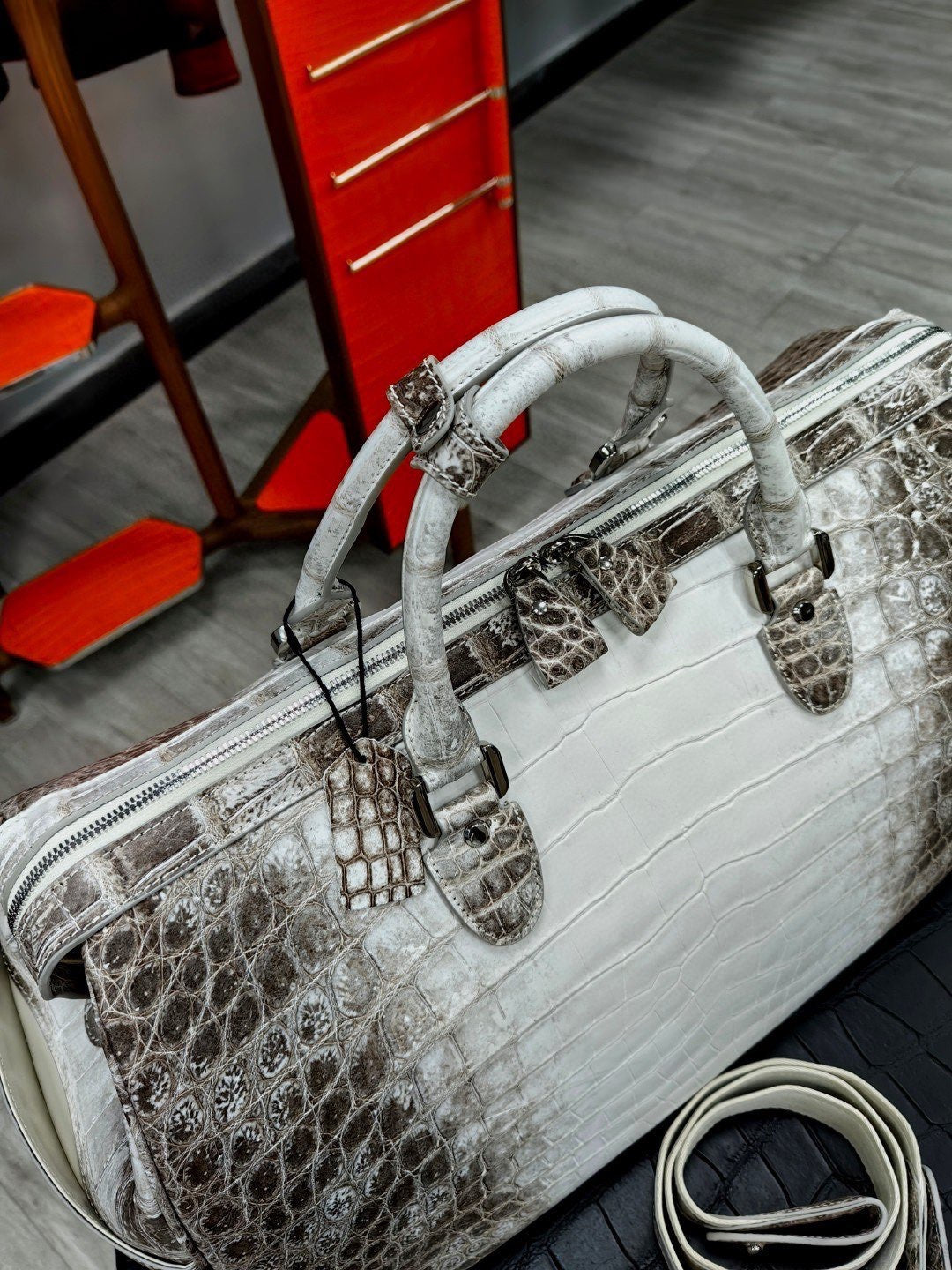 Unisex Himalayan Genuine Crocodile Leather Travel Duffel Bag, Mens Gift Weekend Bag Oversize Sport Gym Bag Medium