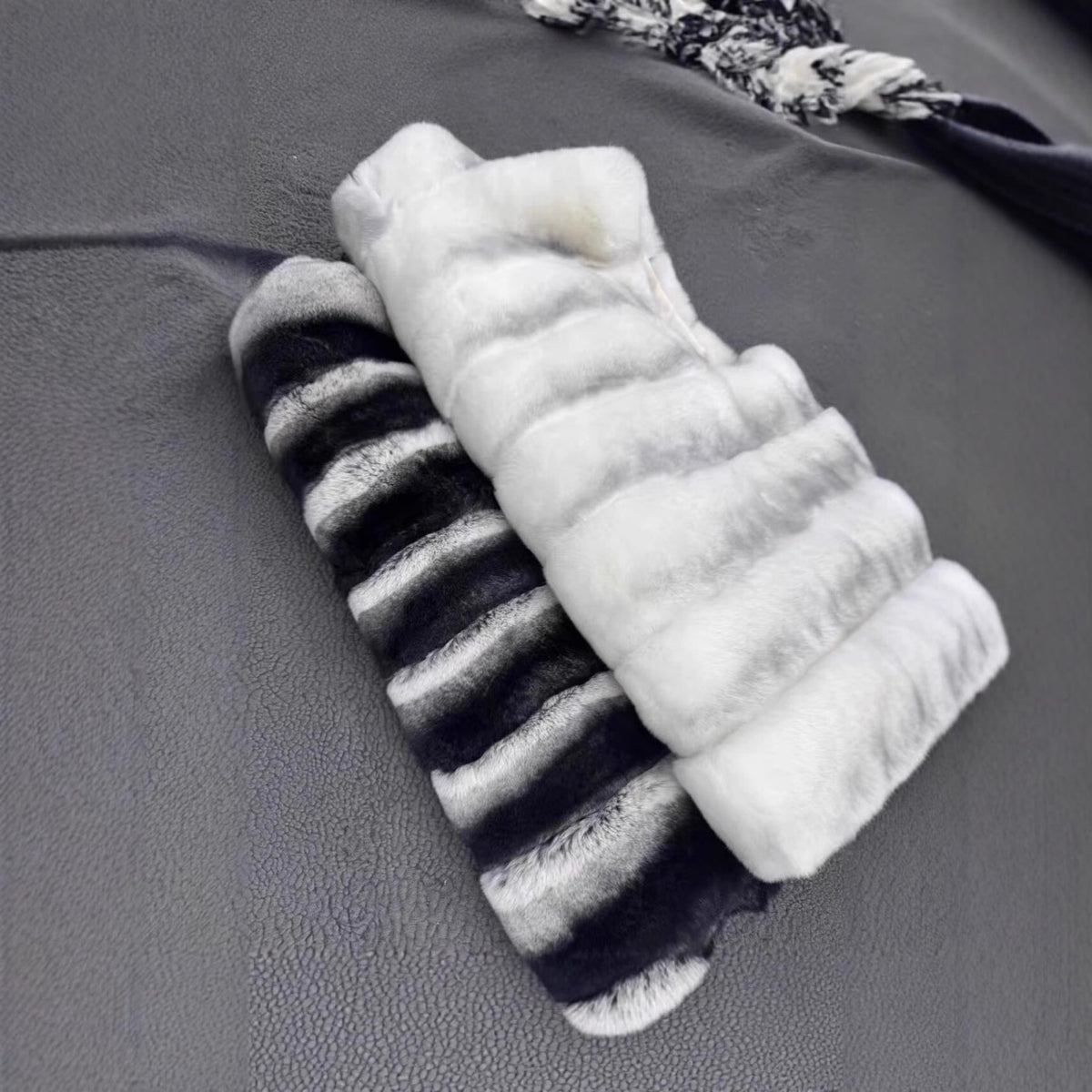 Unisex Chinchilla Dyed Rex Rabbit Fur Vest