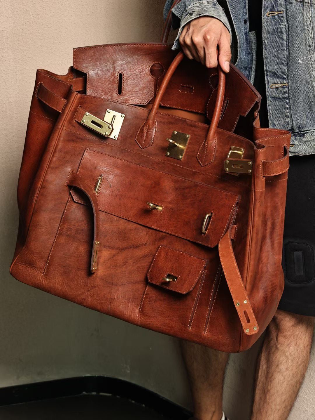 Genine Washed Vintage Cordovan Leather Extra Large Super Big Bag, Jumbo Storage Padlock Business Handbags Office Business Travel Bags