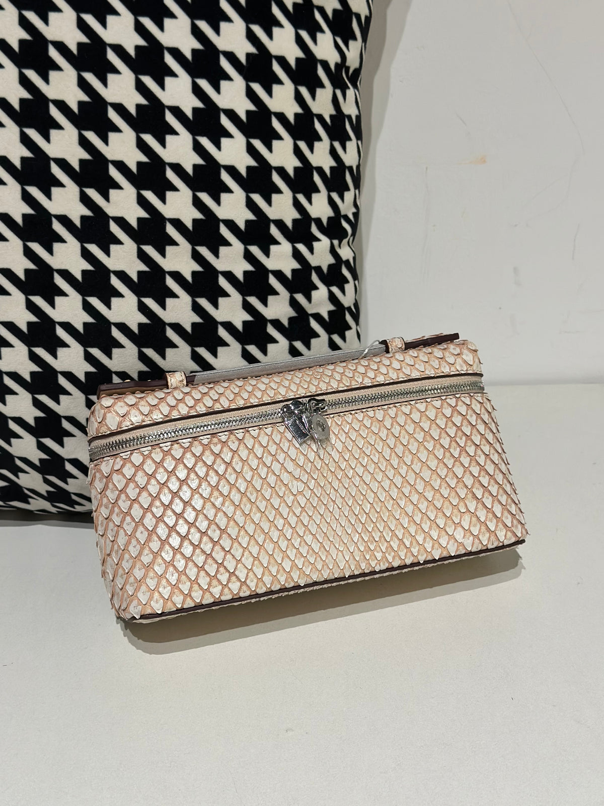 Genuine Python Skin Leather Zipper Cosmetic Handle Bag