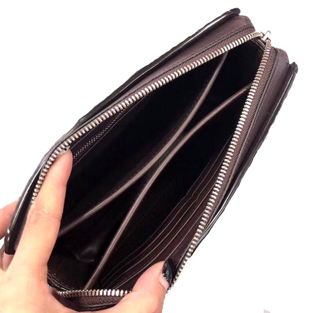Portafoglio clutch in pelle effetto coccodrillo con chiusura a codice, cinturino da polso, tasche per carte di credito e contanti