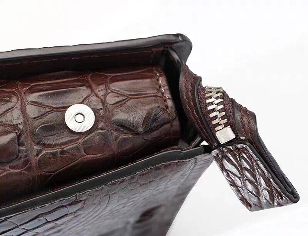 Portafoglio business con chiusura a codice, effetto pelle di coccodrillo, con cinturino da polso, per carte di credito, contanti e pochette