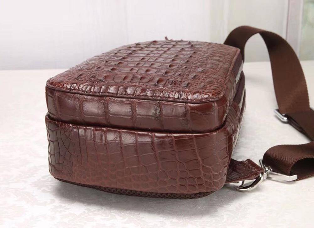 Genuine Crocodile Leather Chest Bag,Men Crossbody Sling Backpack Outdoor Shoulder Travel One Shoulder Daypack